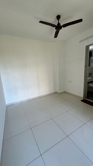 Room in 1 BHK Apartment at KIPL Morya, Kasarvadavali – for Rent