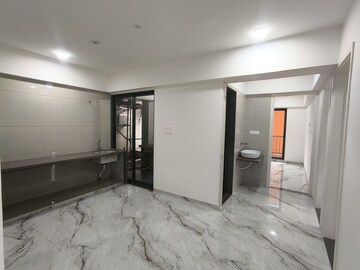 3 BHK Apartment For Sale in Pal