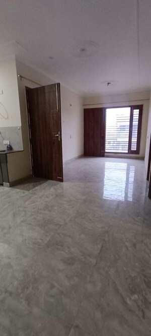 Room in 2 BHK Independent House at Patiala Road – for Rent