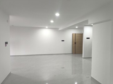 Room in 4 BHK Apartment at Palanpur – for Sale