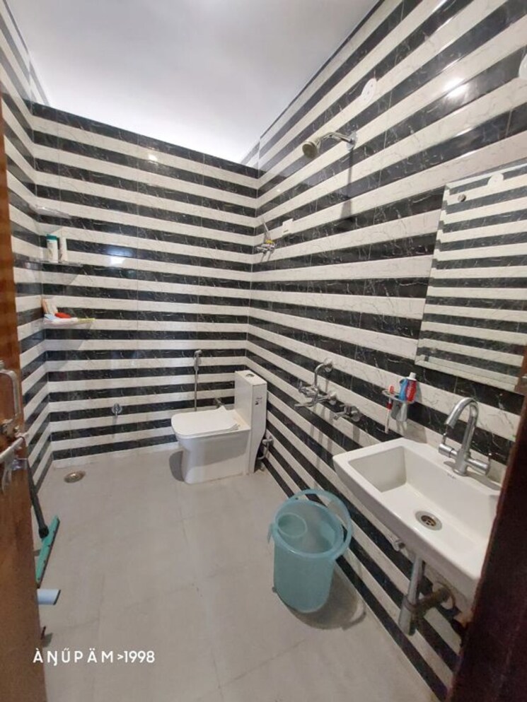 undefined, palam vihar 2 Bedroom 1050 Sq.Ft. Builder Floor In Palam Vihar Gurgaon 9752053