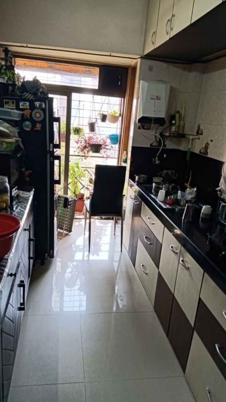 Kitchen, mulund east 1 Bedroom 420 Sq.Ft. Apartment In Mulund East Mumbai 9752066