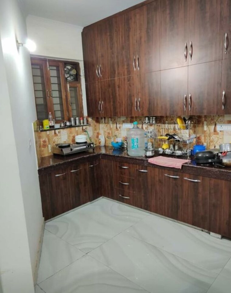 Kitchen, sector 23a 3 Bedroom 1450 Sq.Ft. Builder Floor In Sector 23a Gurgaon 9752085