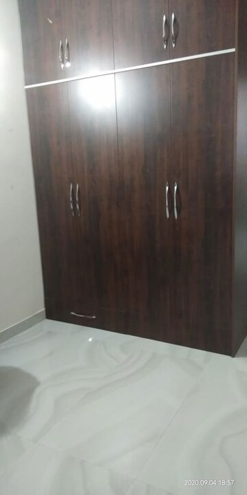 Furnished Amenities in 3 BHK Builder Floor at Sector 23a – for Rent