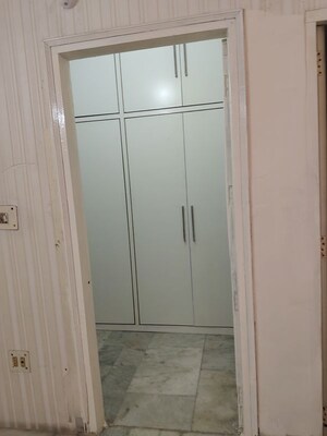  2 BHK Apartment at Sector 4 – for Rent