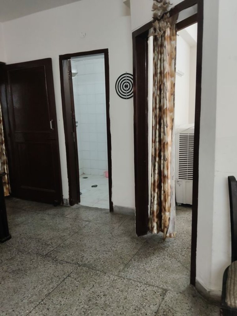 Other, sector 4 2 Bedroom 900 Sq.Ft. Apartment In Sector 4 Panchkula 9752096