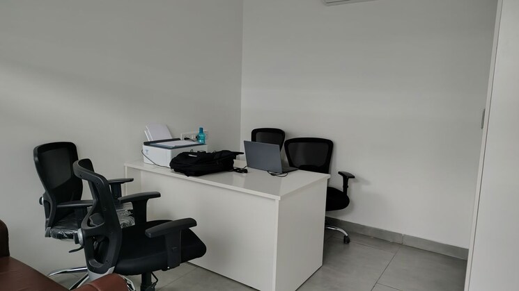 Team Area, madhapur Commercial Office Space 2800 Sq.Ft. In Madhapur Hyderabad 9752097