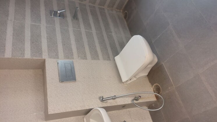 Bathroom, pareena-micasa 3 Bedroom 1999 Sq.Ft. Apartment In Sector 68 Gurgaon 9752219