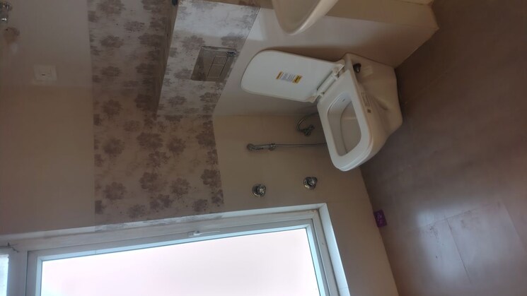 Bathroom, pareena-micasa 3 Bedroom 1999 Sq.Ft. Apartment In Sector 68 Gurgaon 9752219