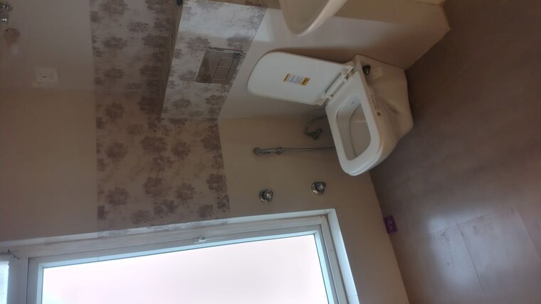 Bathroom, pareena-micasa 3 Bedroom 1999 Sq.Ft. Apartment In Sector 68 Gurgaon 9752219