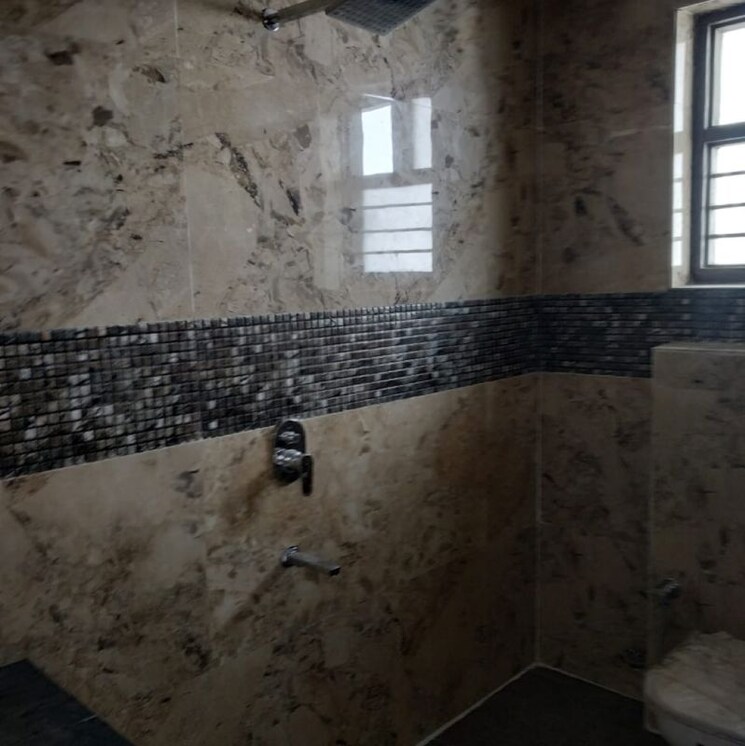 Bathroom, sector 85 4 Bedroom 2230 Sq.Ft. Builder Floor In Sector 85 Faridabad 9752355