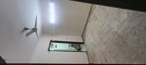 Furnished Amenities in 3 BHK Builder Floor at Panchsheel Vihar – for Rent
