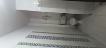 Master Bedroom in 3 BHK Builder Floor at Panchsheel Vihar – for Rent