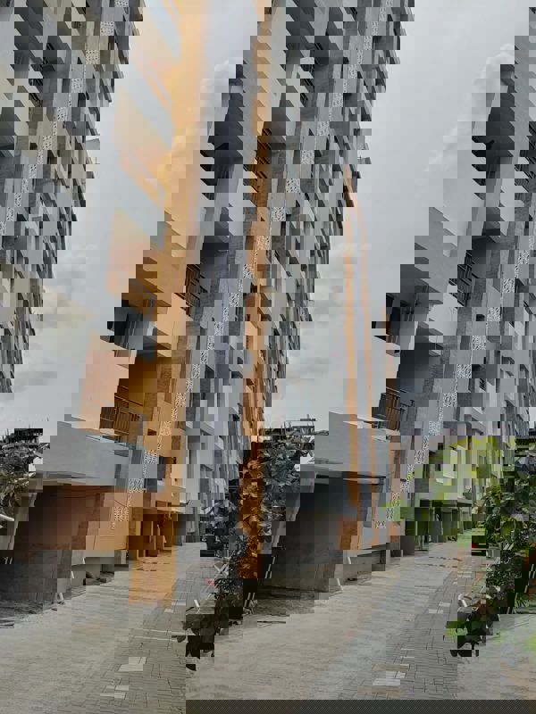 3 BHK + Servant Room Apartment For Rent in Blue 27th Avenue