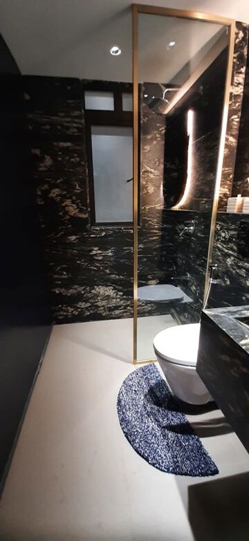 Furnished Amenities in 2 BHK Apartment at Dosti Eastern Bay Phase 1, Wadala – for Rent