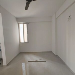 Room in 2 BHK Apartment at Shree Vardhman Green Court, Sector 90 – for Sale