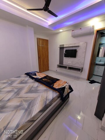 1 BHK Builder Floor For Rent in Sector 42