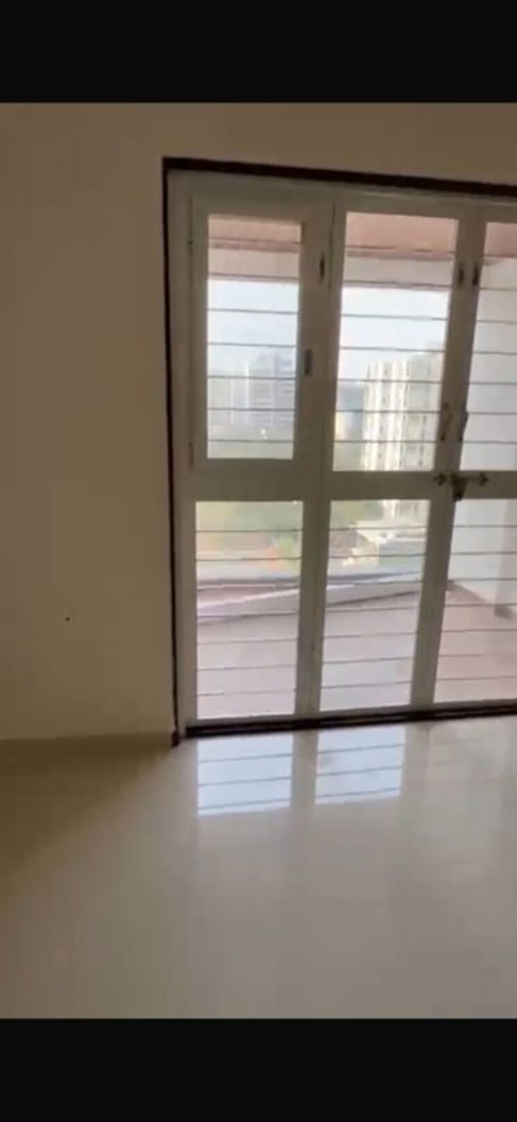 Room, basil-mondale 4 Bedroom 1900 Sq.Ft. Apartment In Mundhwa Pune 9752448