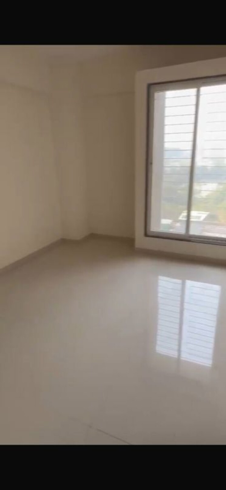 Room, basil-mondale 4 Bedroom 1900 Sq.Ft. Apartment In Mundhwa Pune 9752448