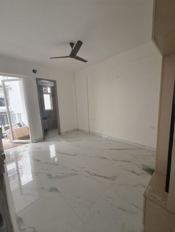 Room in 3.5 BHK Apartment at M3M Soulitude, Sector 89 – for Rent