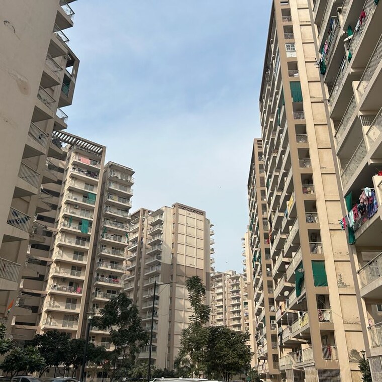 Exterior View, shree-vardhman-flora 2 Bedroom 720 Sq.Ft. Apartment In Sector 90 Gurgaon 9752682