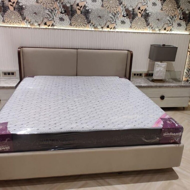 Bedroom, lodha-the-world-towers-world-one-tier-2 4 Bedroom 1879 Sq.Ft. Apartment In Empire Mill Mumbai 9752701