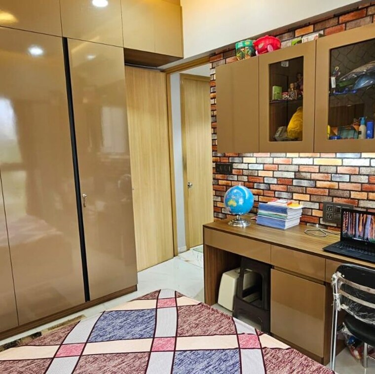 Bedroom, lodha-the-world-towers-world-one-tier-2 4 Bedroom 1879 Sq.Ft. Apartment In Empire Mill Mumbai 9752701