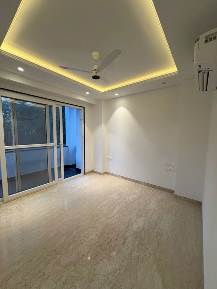 Room, saket 4 Bedroom 2700 Sq.Ft. Builder Floor In Saket Delhi 9752795