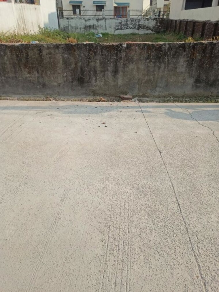 undefined, jogiwala  300 Sq.Yd. Plot In Jogiwala Dehradun 9752799