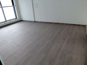 Room in 2 BHK Apartment at Jyoti Sukriti, Goregaon East – for Sale