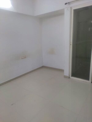 2 BHK Apartment For Rent in Mantra Insignia, Mundhwa
