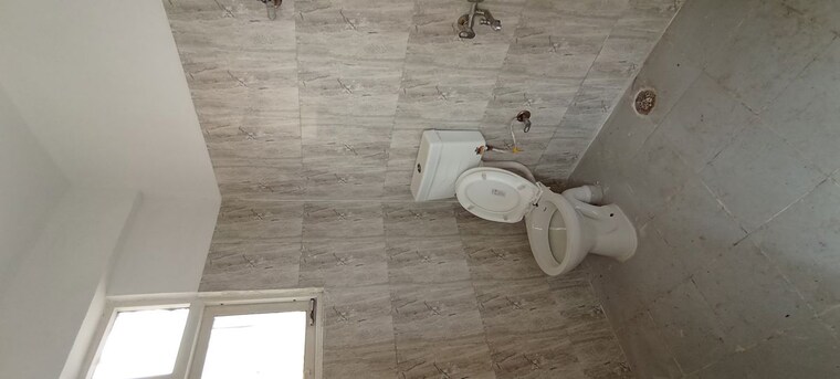 Bathroom, vashisht-heights 2 Bedroom 466 Sq.Ft. Apartment In Sector 87 Faridabad 8647717