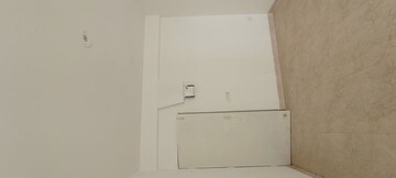 Room in 2 BHK Apartment at Vashisht Heights, Sector 87 – for Sale