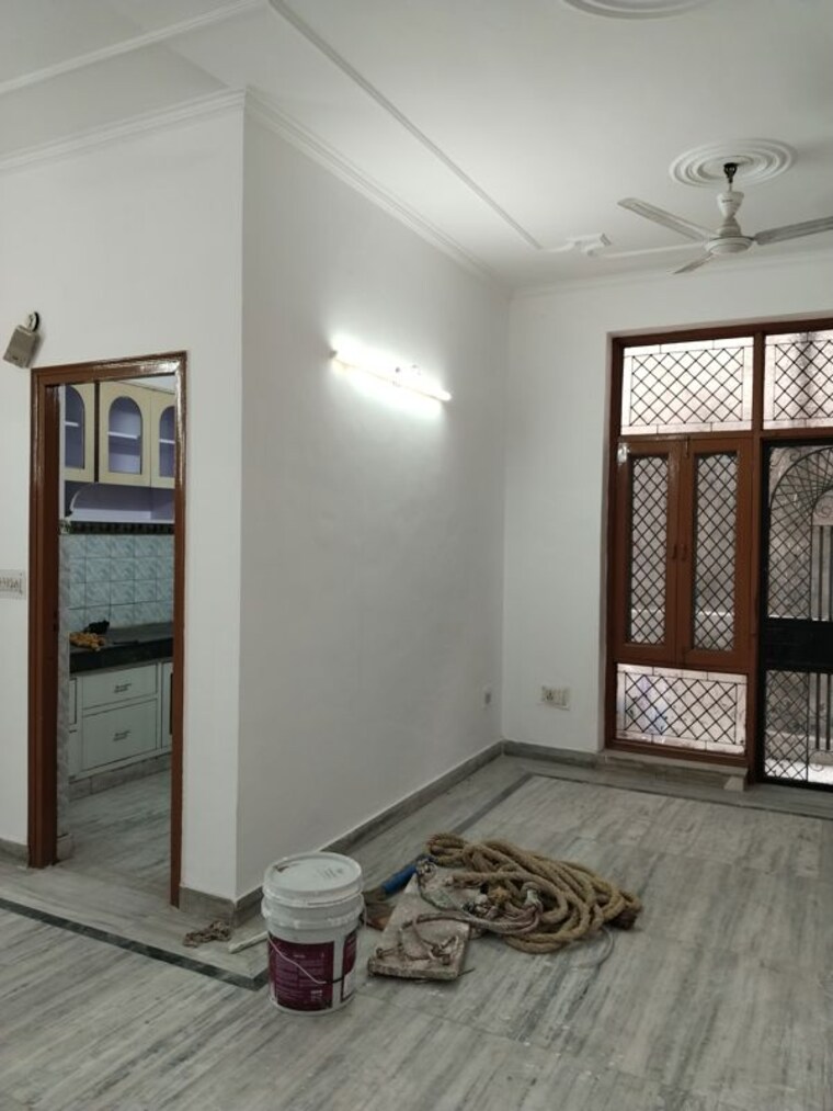 Room, ashoka-enclave-3 2 Bedroom 1600 Sq.Ft. Apartment In Sector 35 Faridabad 9753148