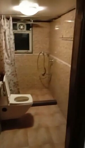Bathroom in 3 BHK Apartment at Churchgate Mansion, Churchgate – for Sale