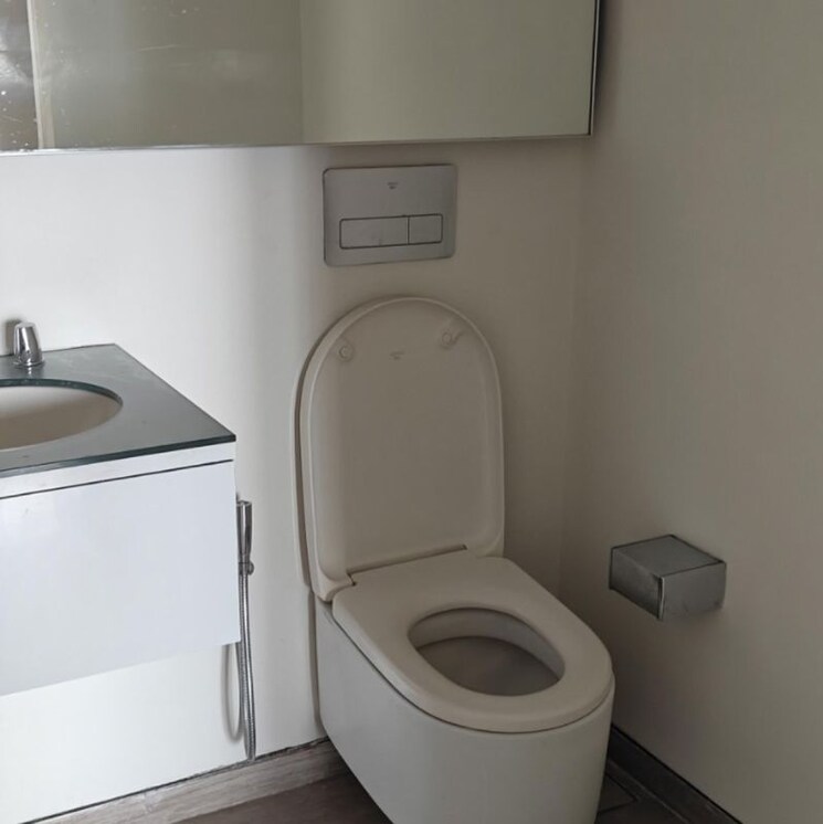 Bathroom, lodha-the-world-towers-world-one-tier-2 3 Bedroom 2405 Sq.Ft. Apartment In Empire Mill Mumbai 9753256