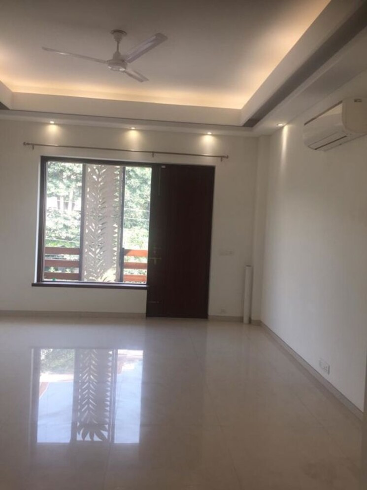 Room, pioneer-araya 4 Bedroom 4279 Sq.Ft. Apartment In Sector 62 Gurgaon 9753232