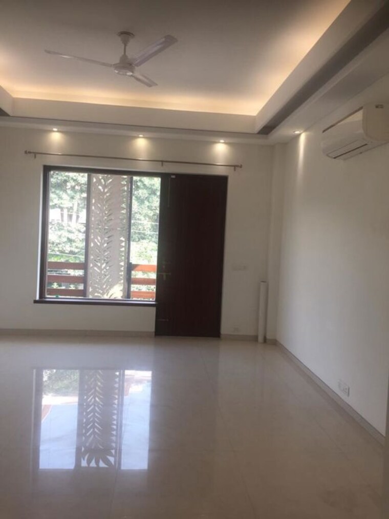 Room, pioneer-araya 4 Bedroom 4279 Sq.Ft. Apartment In Sector 62 Gurgaon 9753232