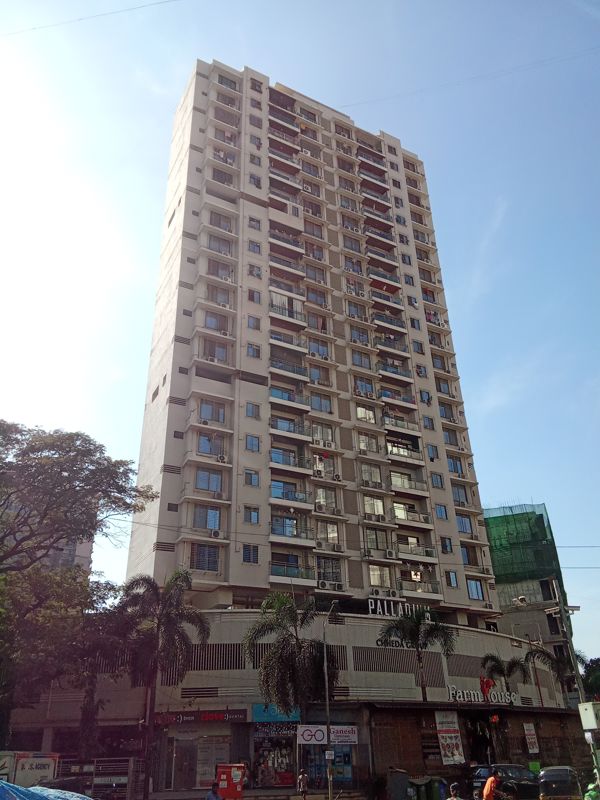 3 BHK 985 Sq.Ft. Apartment in Chheda Palladium