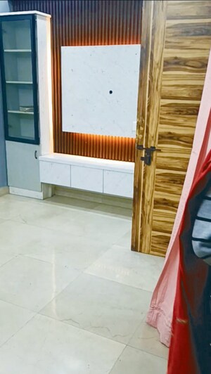 1 BHK Builder Floor For Rent in Rohini Sector 8