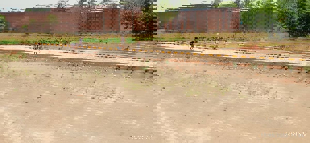 Plot For Sale in Sector 26