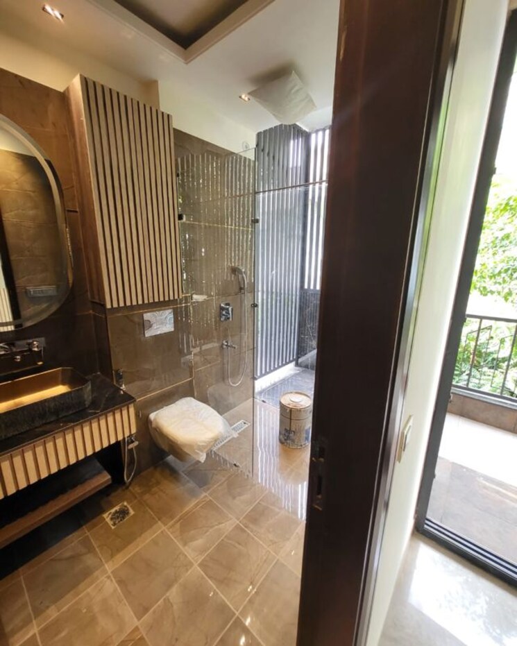 Kitchen, dlf-the-icon 4 Bedroom 2810 Sq.Ft. Apartment In Dlf Phase V Gurgaon 9753639