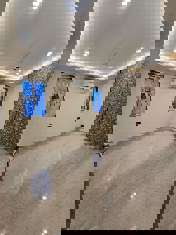 4 BHK + Pooja Room,Servant Room Apartment For Rent in DLF The Icon