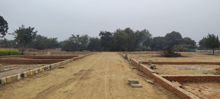 undefined, mohanlalganj  1700 Sq.Ft. Plot In Mohanlalganj Lucknow 9753641