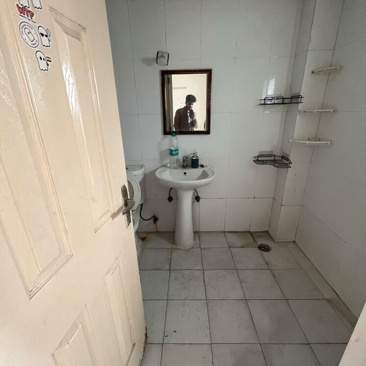 Bathroom, supertech-cape-town 2 Bedroom 1085 Sq.Ft. Apartment In Sector 74 Noida 9753652