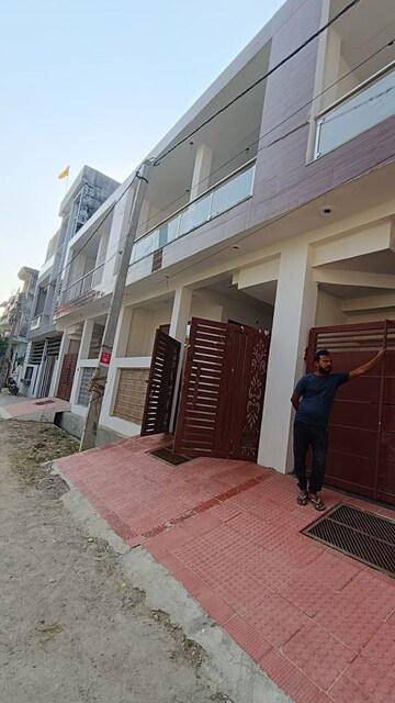 2 BHK Independent House For Sale in Gomti Nagar