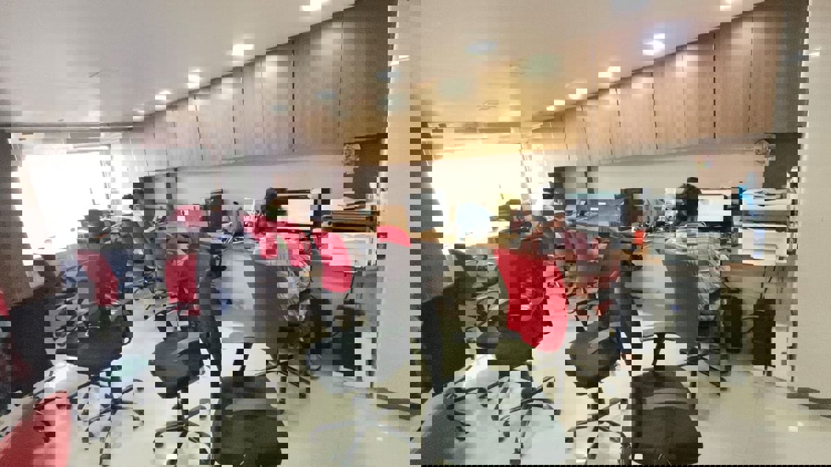 Office Space For Rent in Malad West