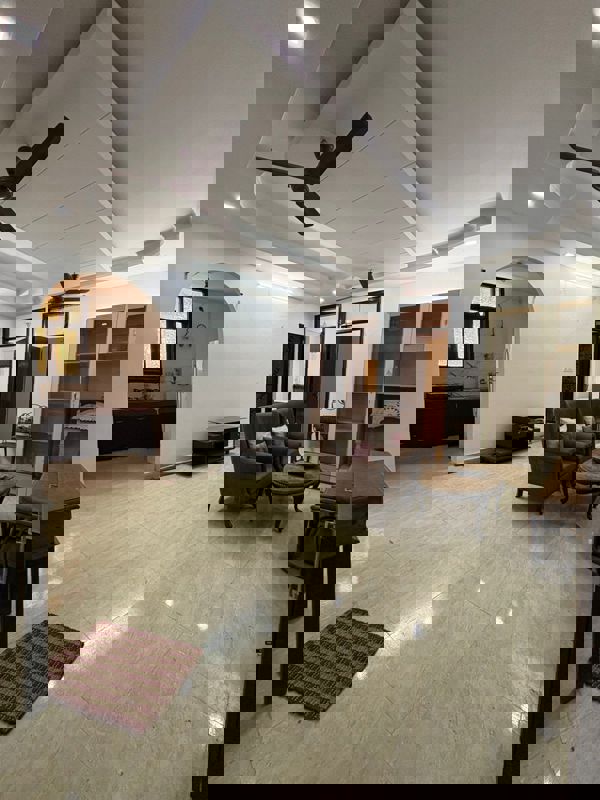 3 BHK Builder Floor For Rent in Saket