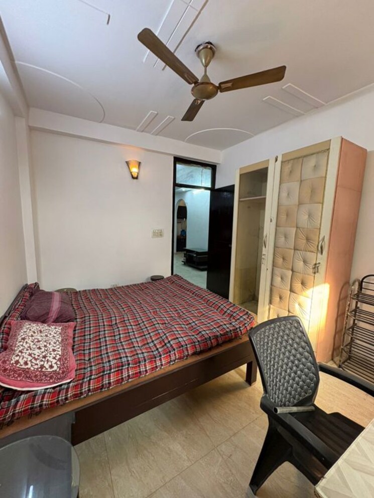 Bedroom, saket 3 Bedroom 1500 Sq.Ft. Builder Floor In Saket Delhi 9753740