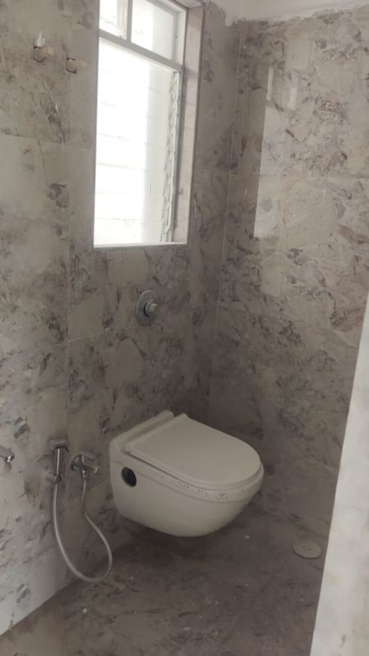 Bathroom, rachna-chs 1 Bedroom 450 Sq.Ft. Apartment In Bhandup East Mumbai 9753772